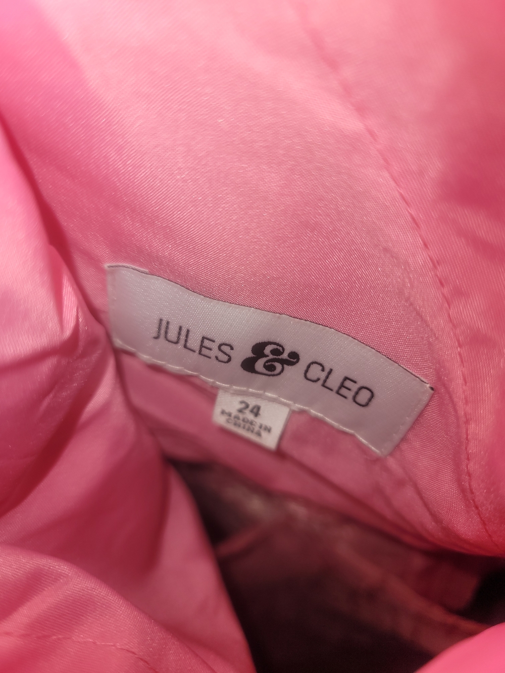 Pink Textured V-Neck Party Dress By Jules & Cleo - Picture 3 of 4